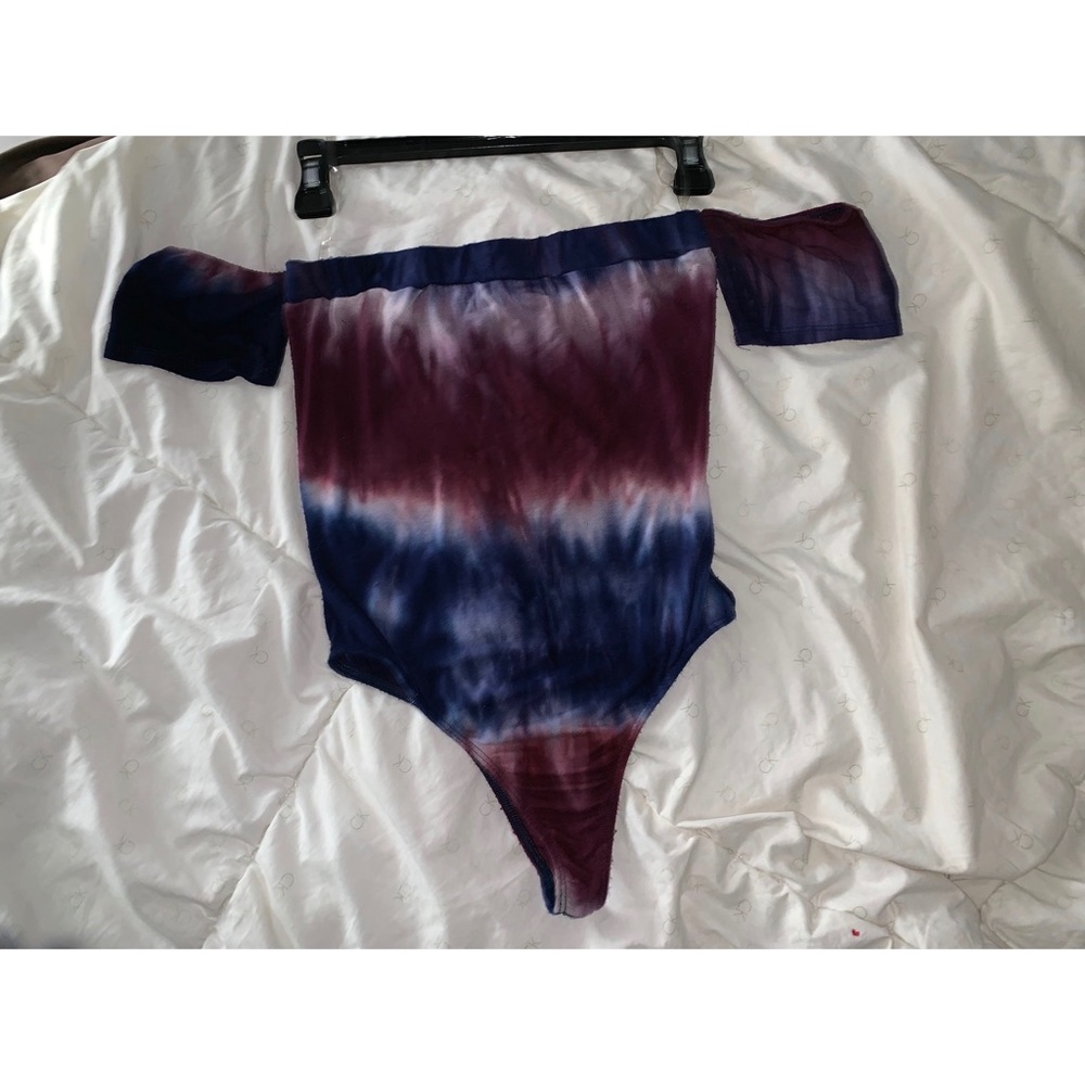 Multicolored Off shoulder bodysuit